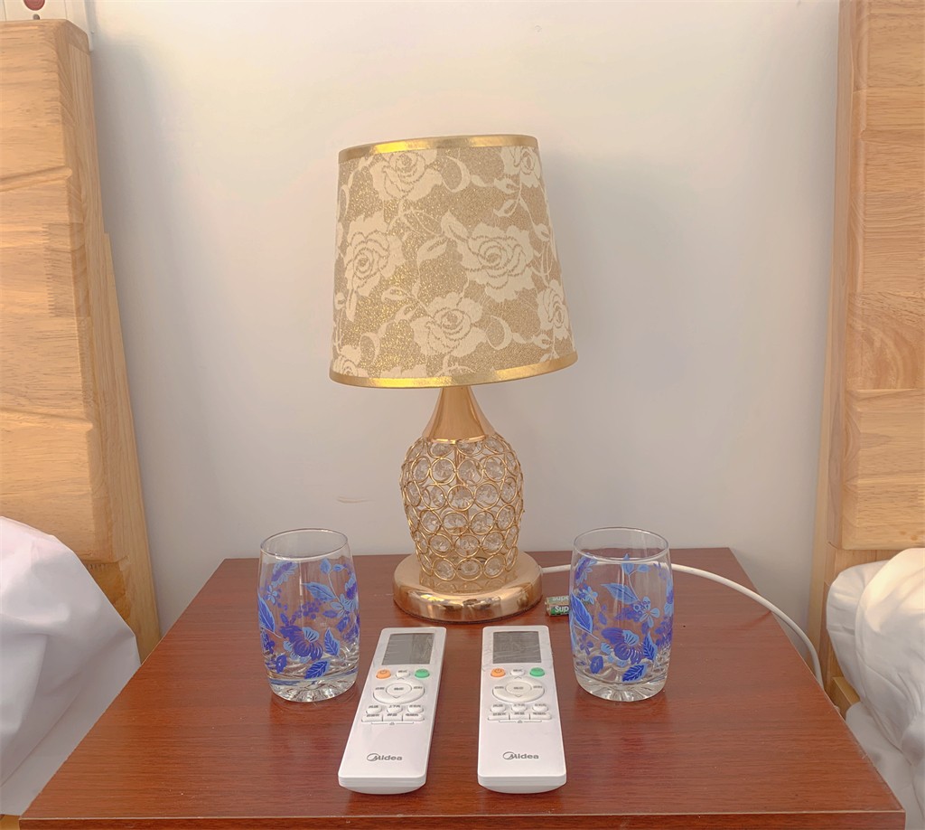 博思花藝婚慶教育，婚慶培訓(xùn)，花藝培訓(xùn)，插花培訓(xùn)，花藝師培訓(xùn)，主持人培訓(xùn)，商務(wù)主持人培訓(xùn)，花店運營培訓(xùn)，花店全系統(tǒng)營銷，小白開花店，小白學(xué)主持，金璽棠婚慶酒店，金璽棠總部，鄭州金麻雀教育科技有限公司