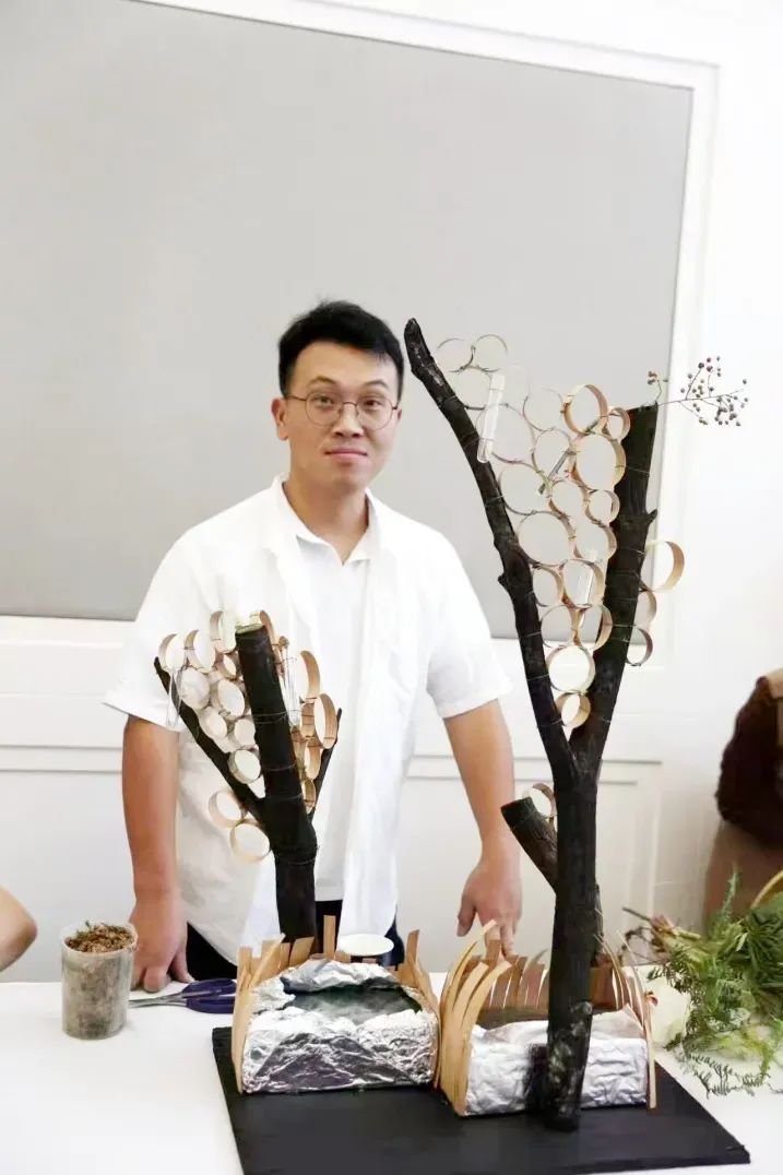 博思花藝婚慶教育，婚慶培訓(xùn)，花藝培訓(xùn)，插花培訓(xùn)，花藝師培訓(xùn)，主持人培訓(xùn)，商務(wù)主持人培訓(xùn)，花店運(yùn)營培訓(xùn)，花店全系統(tǒng)營銷，小白開花店，小白學(xué)主持，金璽棠婚慶酒店，金璽棠總部，鄭州金麻雀教育科技有限公司
