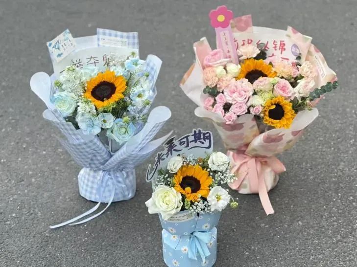 博思花藝婚慶教育，婚慶培訓(xùn)，花藝培訓(xùn)，插花培訓(xùn)，花藝師培訓(xùn)，主持人培訓(xùn)，商務(wù)主持人培訓(xùn)，花店運(yùn)營培訓(xùn)，花店全系統(tǒng)營銷，小白開花店，小白學(xué)主持，金璽棠婚慶酒店，金璽棠總部，鄭州金麻雀教育科技有限公司