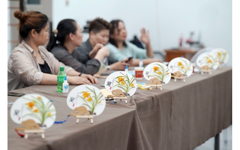 頌花匠的沙龍課能給你什么？